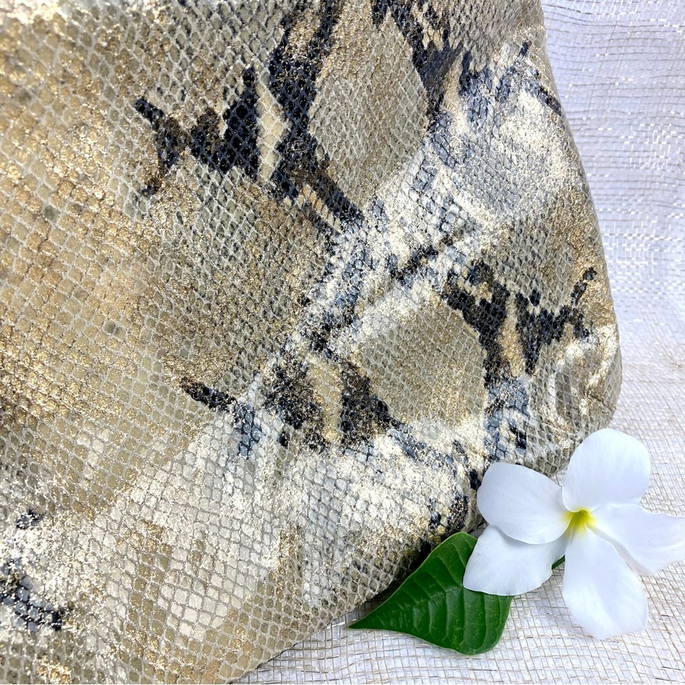 Dkny Leather Python Print Bag. - image 4